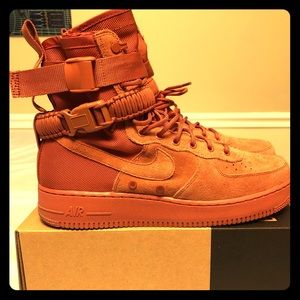 Nike SF Air Force 1 “Dusty Peach” BRAND NEW